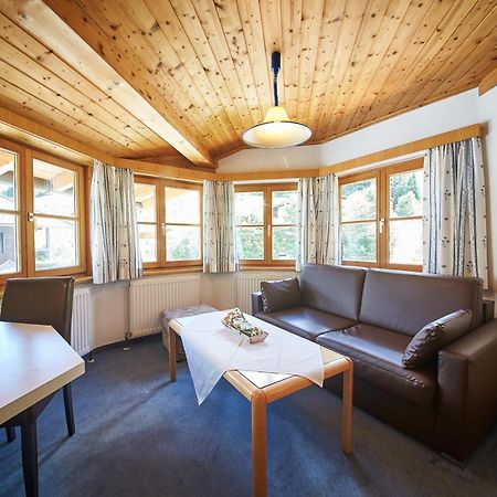 Holiday Lodge Felix ซาลบาคฮินเทอร์เกลมม์ ภายนอก รูปภาพ