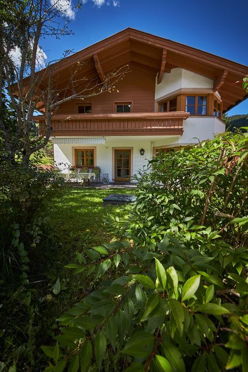 Holiday Lodge Felix ซาลบาคฮินเทอร์เกลมม์ ภายนอก รูปภาพ