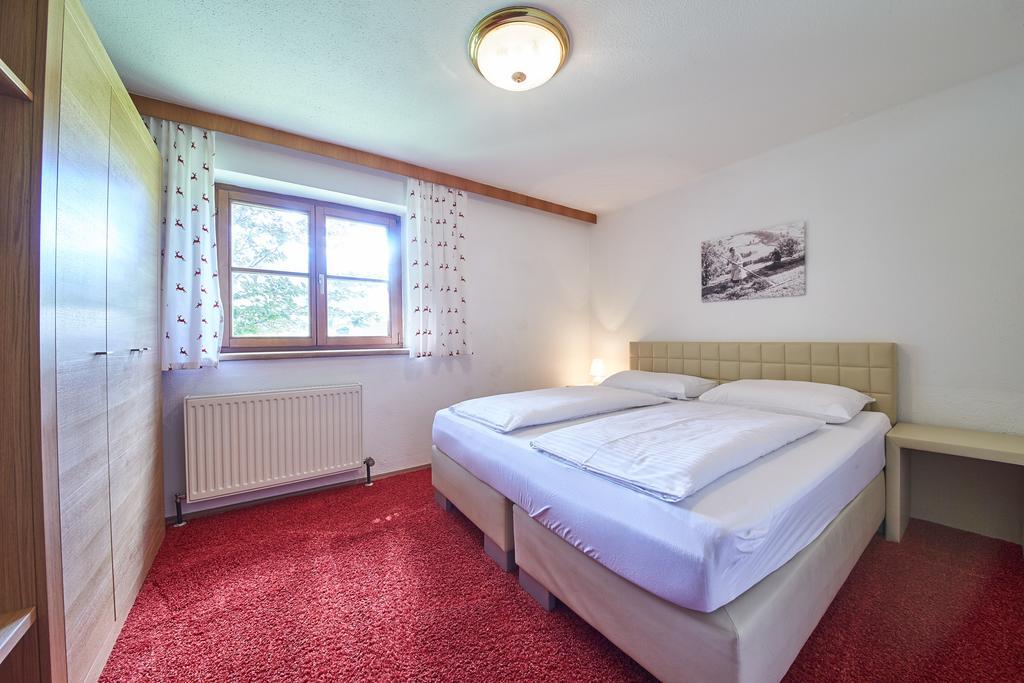 Holiday Lodge Felix ซาลบาคฮินเทอร์เกลมม์ ภายนอก รูปภาพ