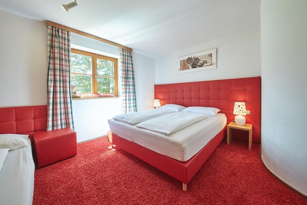 Holiday Lodge Felix ซาลบาคฮินเทอร์เกลมม์ ภายนอก รูปภาพ